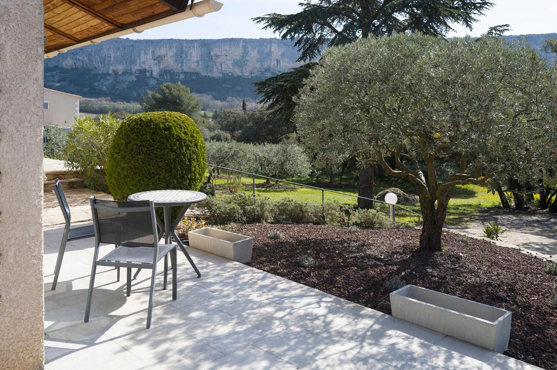 Vila Les Cistes Lioux Exteriér fotografie